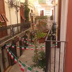 Arco Della Luna 3*