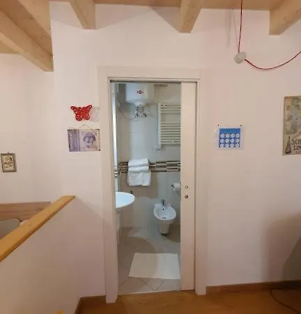 Guest house Arco Della Luna *