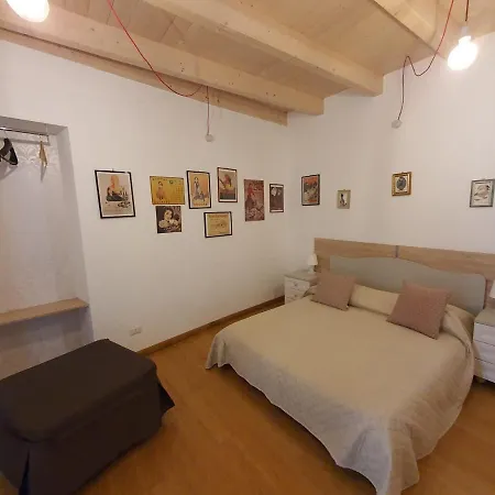 ゲストハウス Arco Della Luna